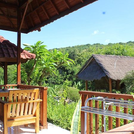 Bamboo Bungalow Jungle View Batununggul Ngoại thất bức ảnh