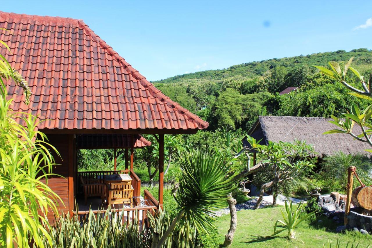 Bamboo Bungalow Jungle View Batununggul Ngoại thất bức ảnh