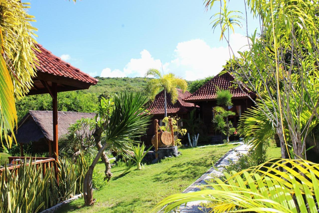 Bamboo Bungalow Jungle View Batununggul Ngoại thất bức ảnh