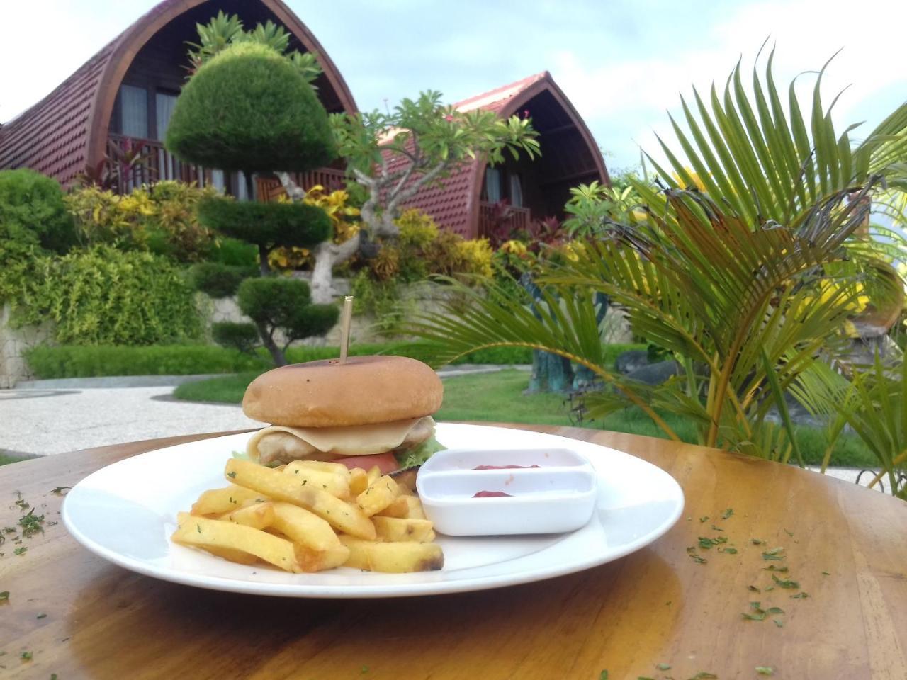 Bamboo Bungalow Jungle View Batununggul Ngoại thất bức ảnh