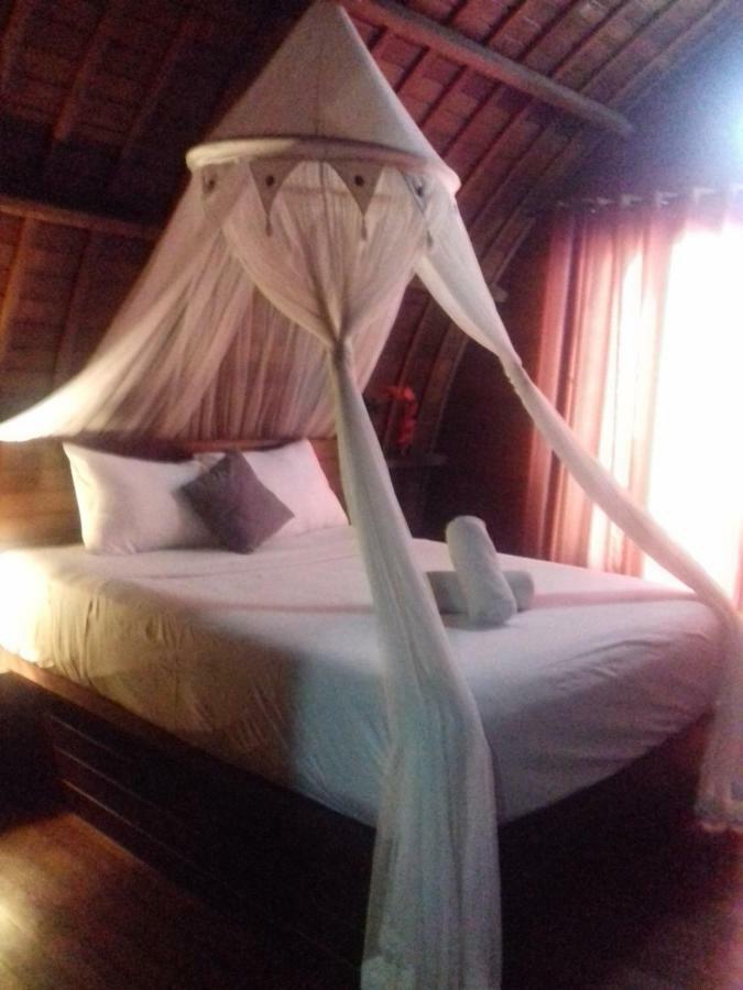 Bamboo Bungalow Jungle View Batununggul Ngoại thất bức ảnh